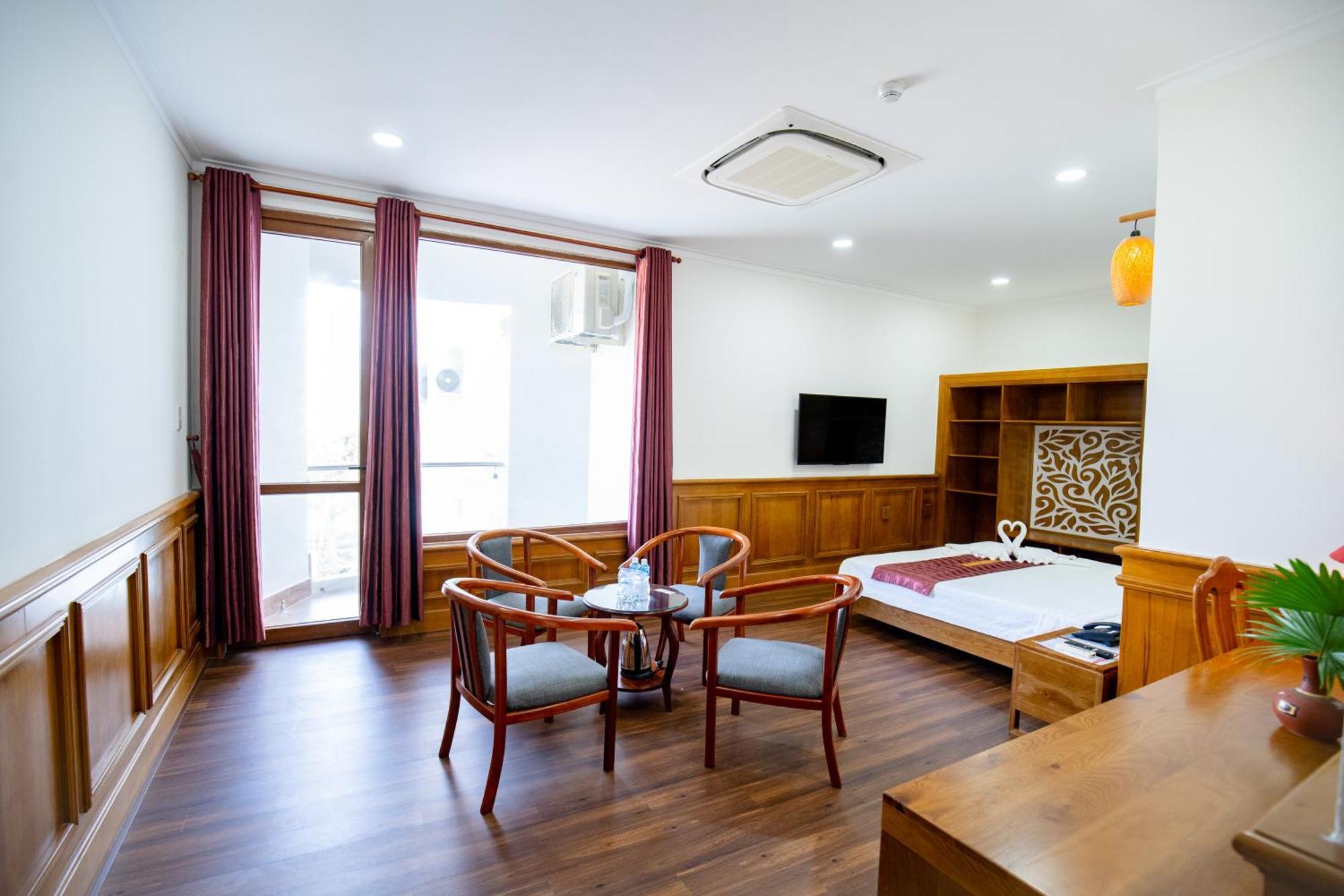 Hotel Khach San Binh Minh Phan Thiết Exteriér fotografie