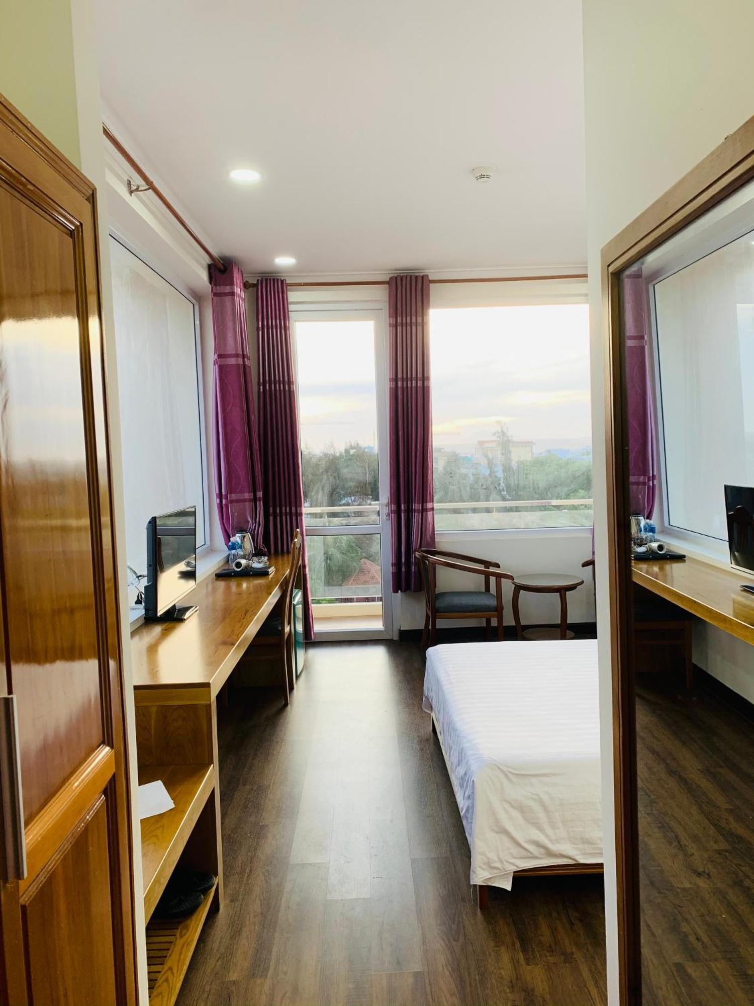 Hotel Khach San Binh Minh Phan Thiết Exteriér fotografie