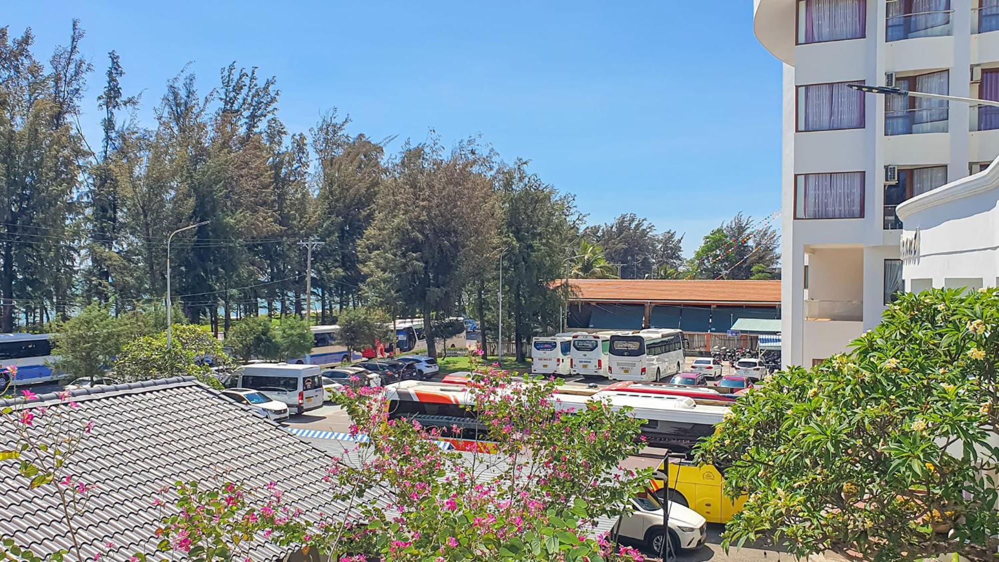 Hotel Khach San Binh Minh Phan Thiết Exteriér fotografie