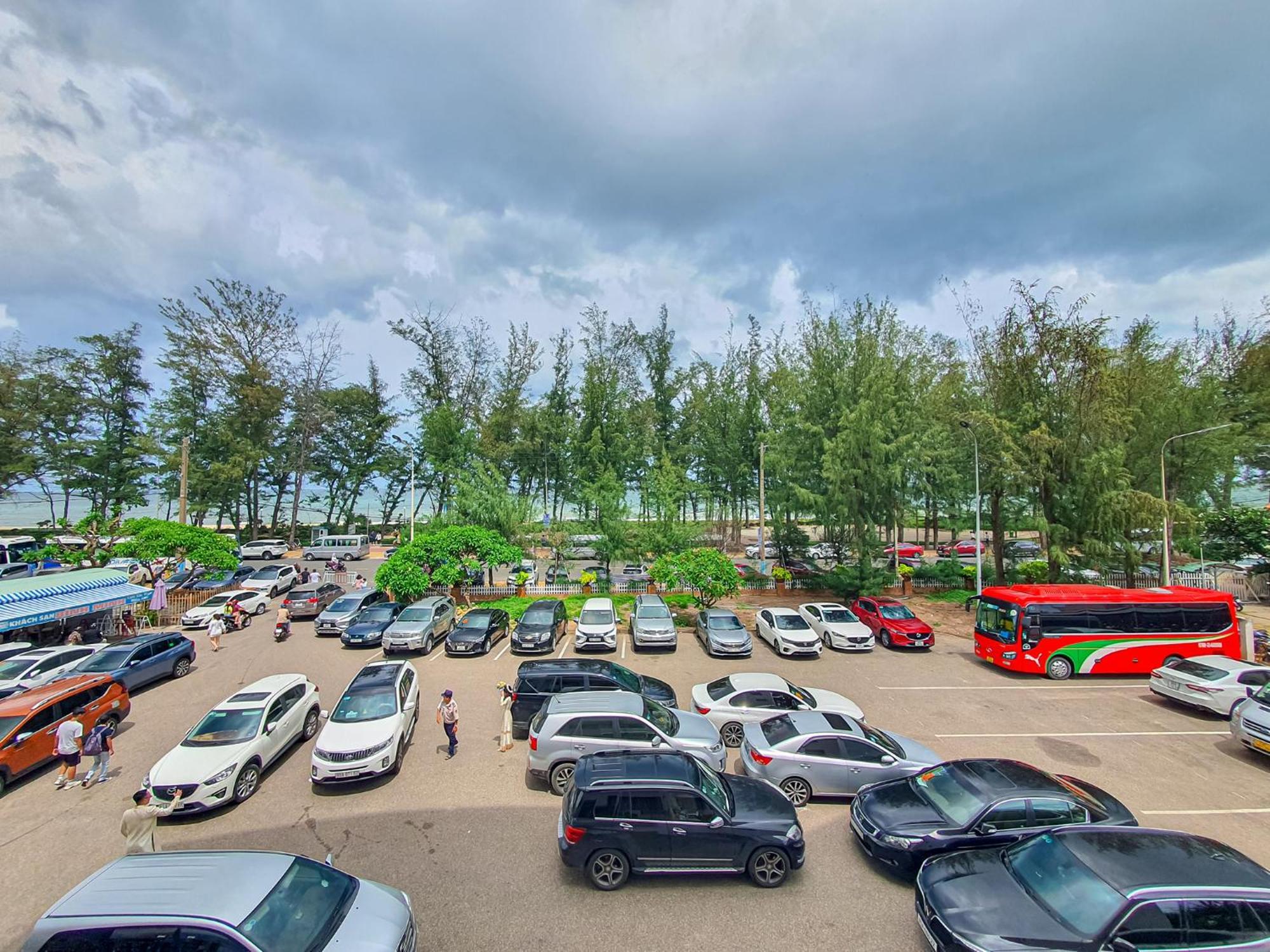 Hotel Khach San Binh Minh Phan Thiết Exteriér fotografie
